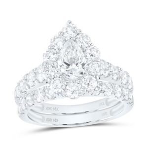 3 CTTW Diamond Pear-Cut Bridal Set with Single Halo – Nicole’s Dream Collection